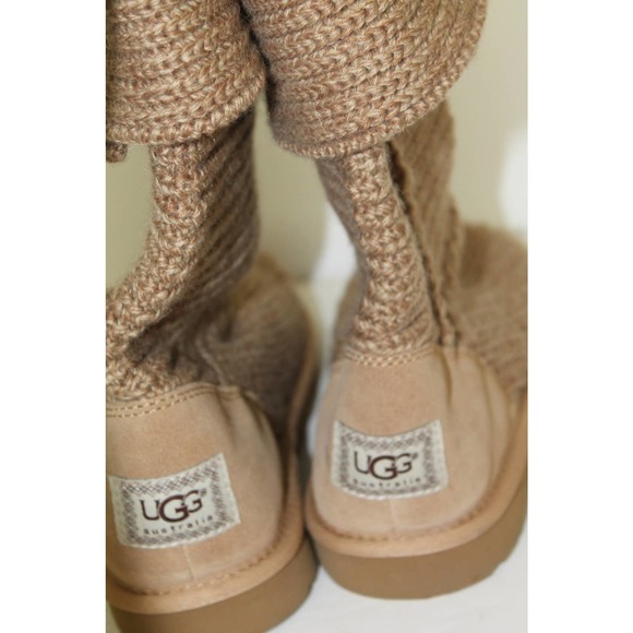 UGG Shoes - New Ugg Cardi size 9 boots